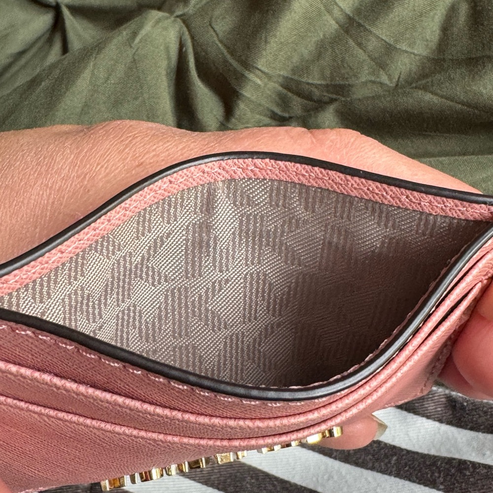 Michael Kors Blush Pink Card Holder - Picture 6 of 6